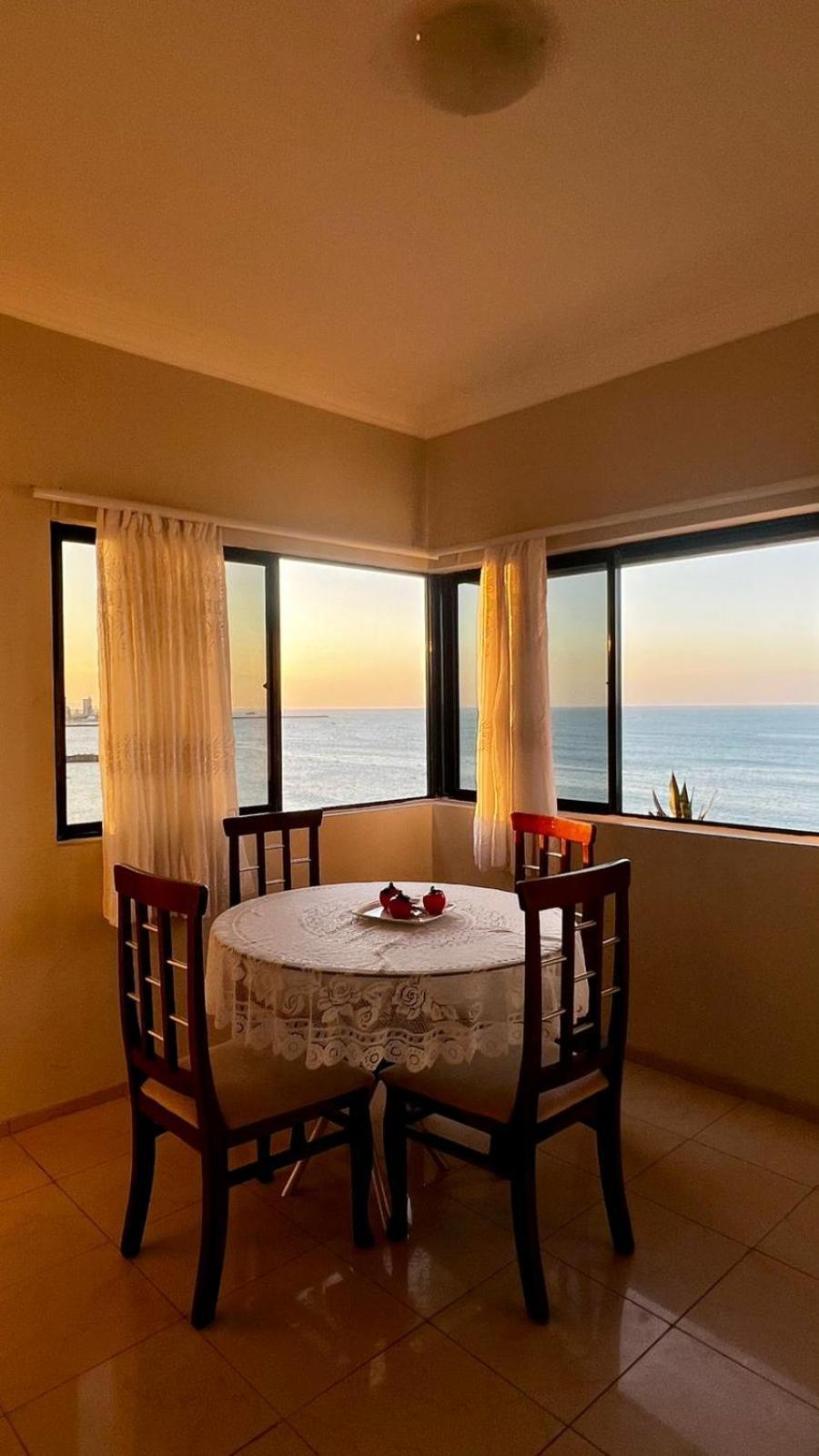 Flat Particular Em Costeira Beira Mar *