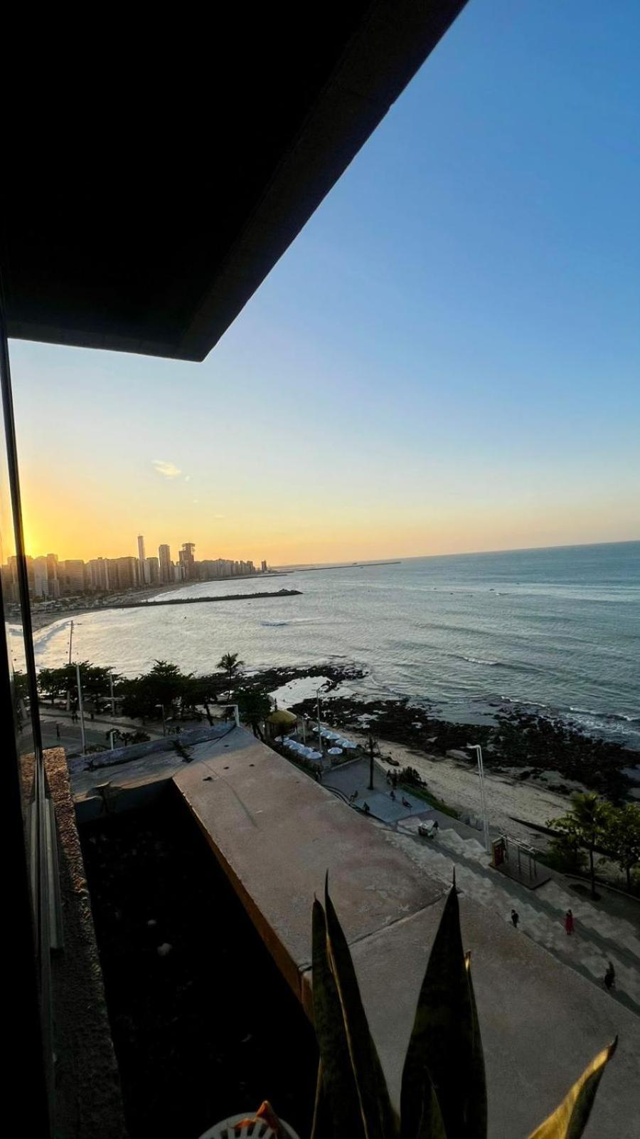 Flat Particular Em Costeira Beira Mar Fortaleza (Ceara)